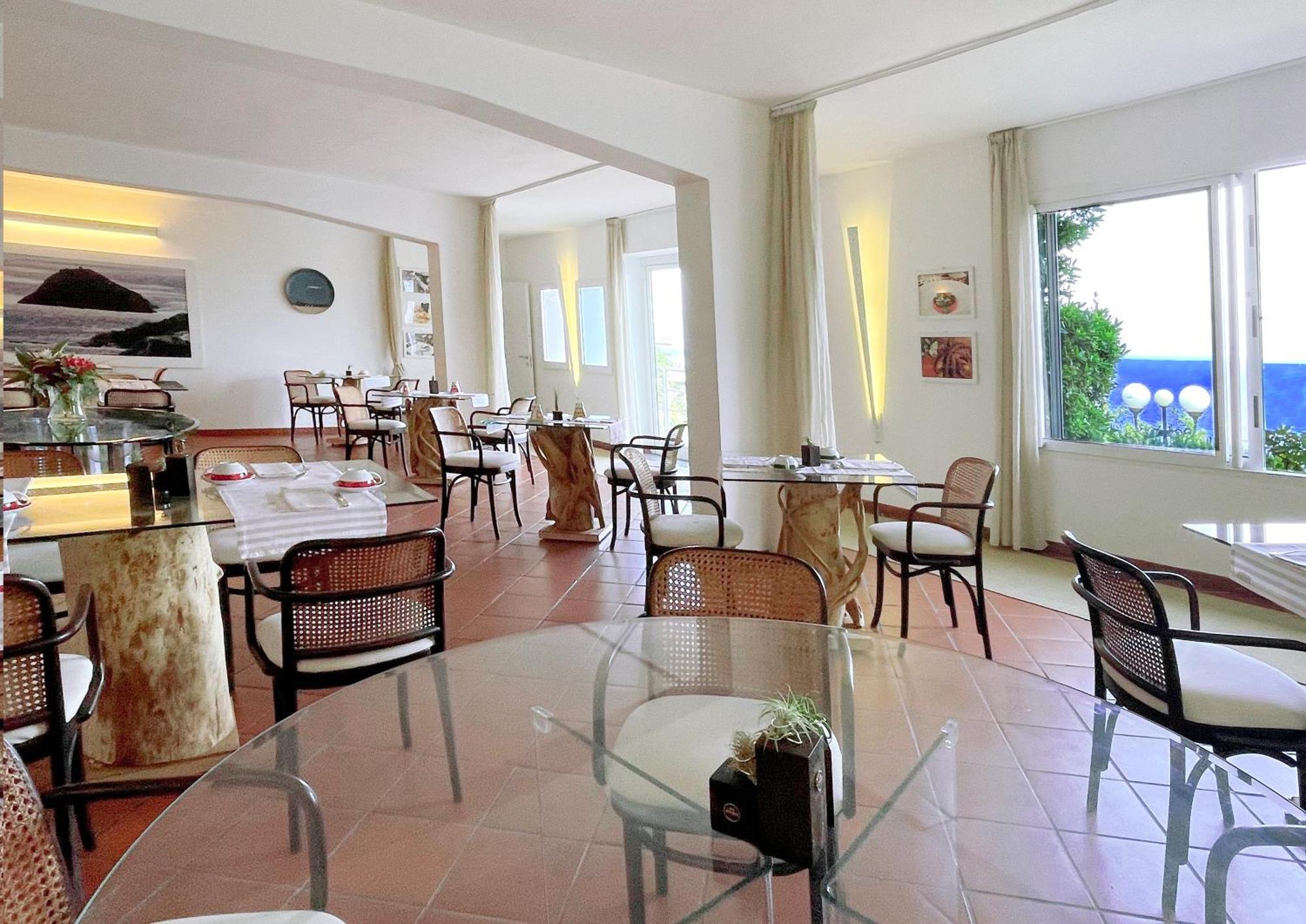 Hotel Claudio Bergeggi Luaran gambar